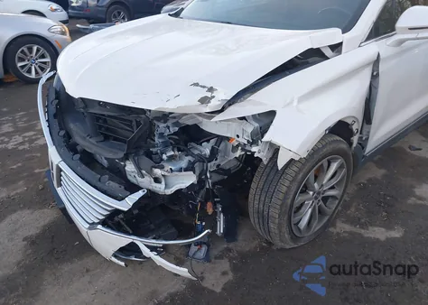 2015 Lincoln Mkc z USA, uszkodzony, nr VIN 5LMCJ2A94FUJ27900